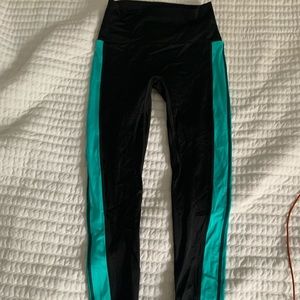 K Deer sneaker length leggings